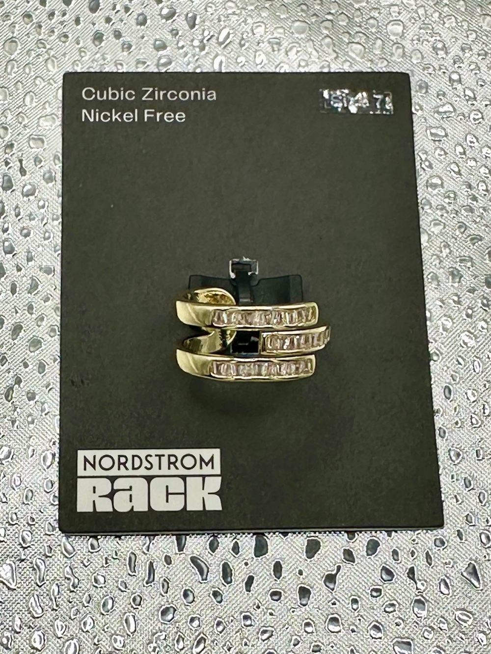Nordstrom Baguette Cubic
Zirconia Bypass Ring
Size 7